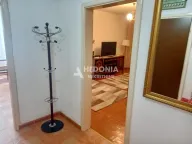 Izdavanje, dvosoban stan, 77m², Zemun Centar, Zemun Sve Podlokacije - image 4