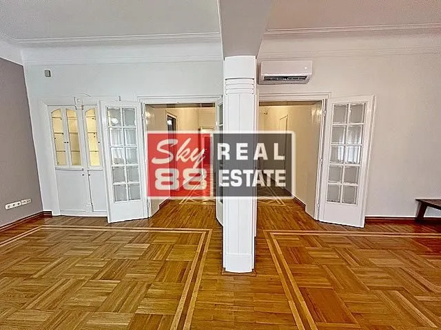 Prodaja, stan, 138m², Stari Grad, Beograd
