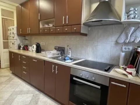 Prodaja, četvorosoban stan, 113m², Stari Grad, Beograd - image 4