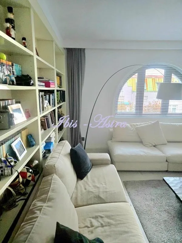 Sale, three bedroom apartment, 73m², Stari Grad, Beograd