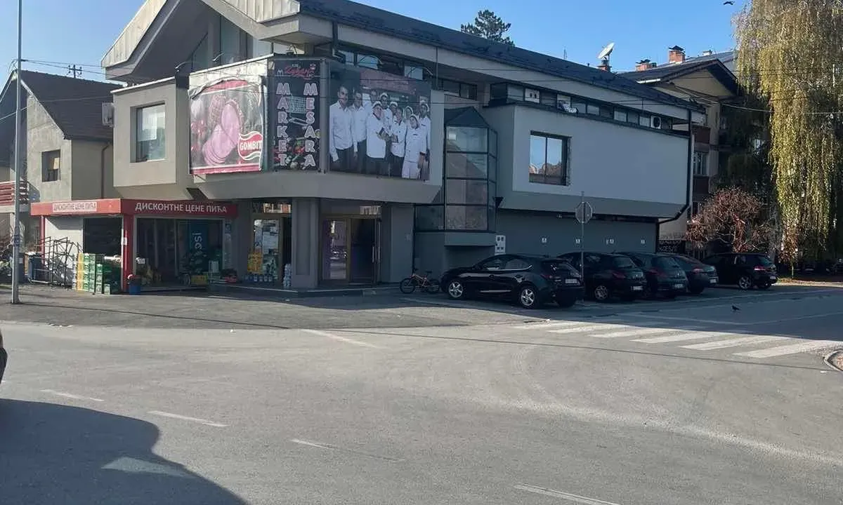 Sale, office space, 370m², Arilje, Srbija