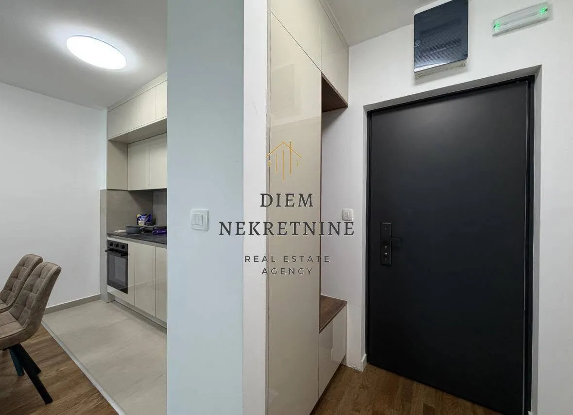 Izdavanje, jednosoban stan, 50m², Ilino, Bar