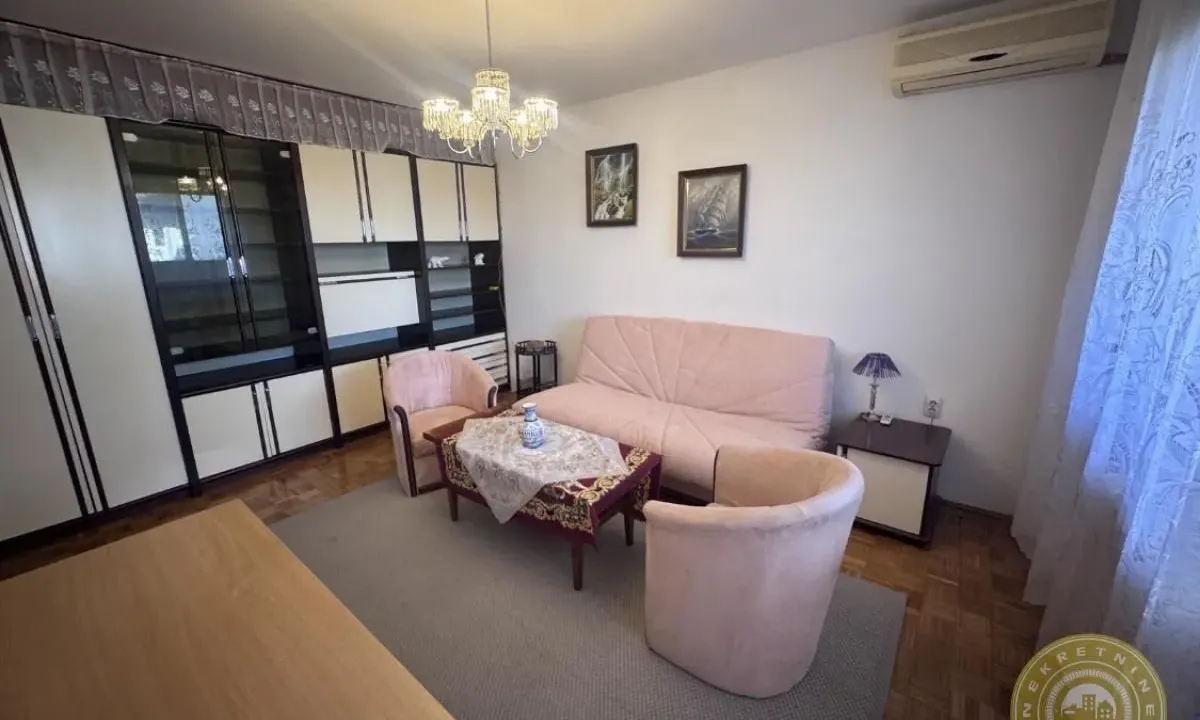 Izdavanje, dvosoban stan, 48m², Novo naselje, Novi Sad