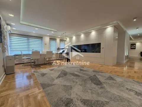Izdavanje, stan, 144m², Stari Grad, Beograd - image 4