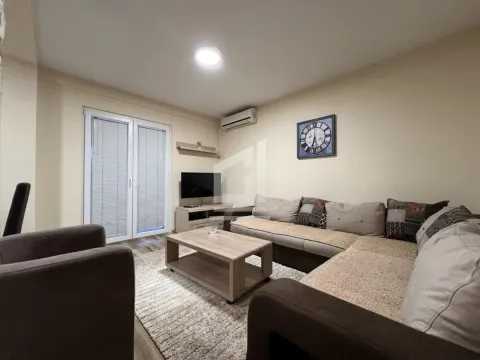 Izdavanje, trosoban stan, 70m², Tološi, Podgorica - image 3