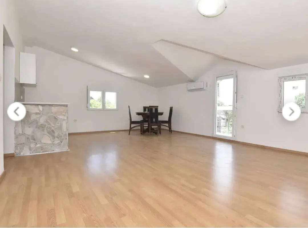Rent, apartment, 60m², Podgorica, Crna Gora