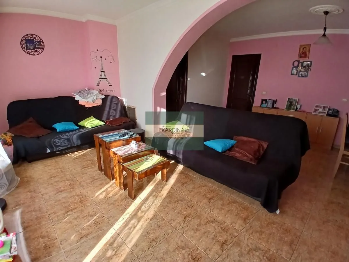Prodaja, kuća, 440m², Centar, Jagodina