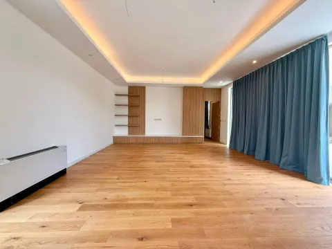 Prodaja, kuća, 296m², Begovina, Danilovgrad - image 6