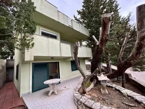 Prodaja, kuća, 100m², Zagrad, Berane - image 2