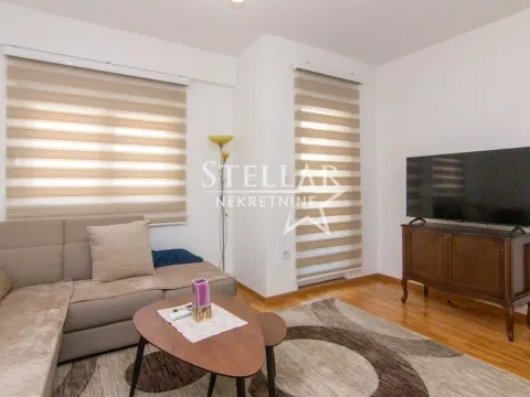 Izdavanje, jednosoban stan, 42m², Zabjelo, Podgorica