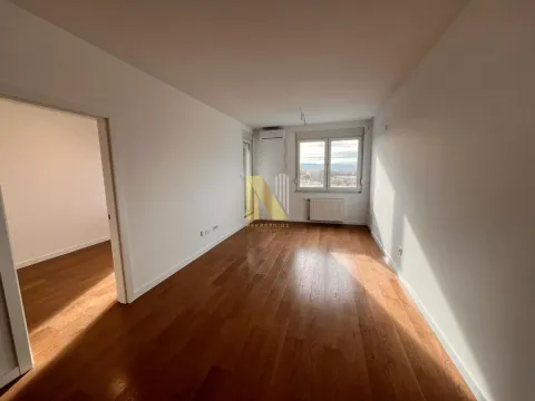 Prodaja, jednosoban stan, 42m², Avijatičarsko naselje, Novi Sad Sve Podlokacije - image 4