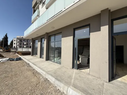 Sale, office space, 255m², Zagorič, Podgorica - image 5