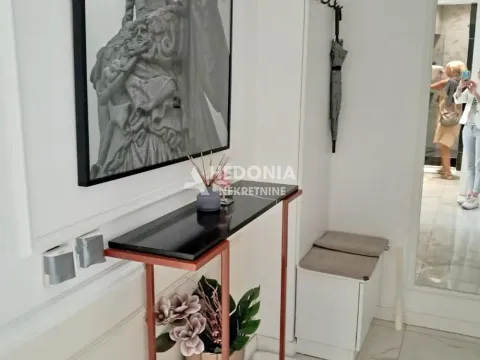 Sale, two bedroom apartment, 56m², Stari Grad, Beograd - image 4