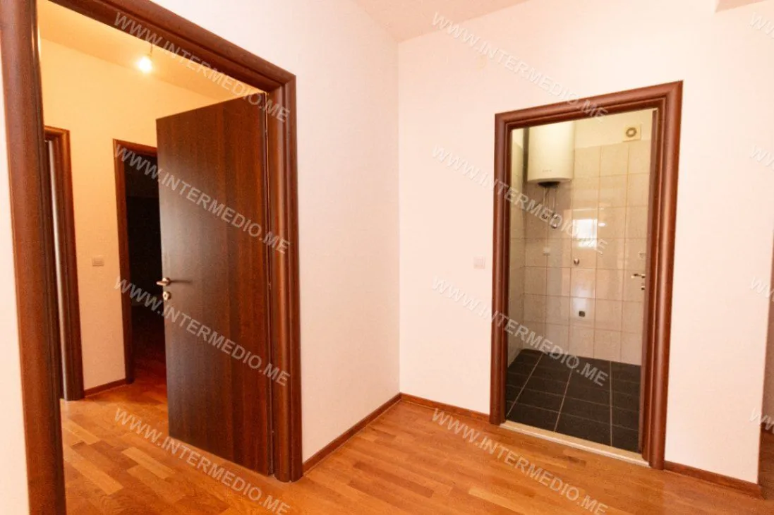 Prodaja, dvosoban stan, 132m², Igalo, Herceg Novi