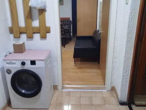 Rent, house, 220m², Bubanj, Kragujevac - image 9