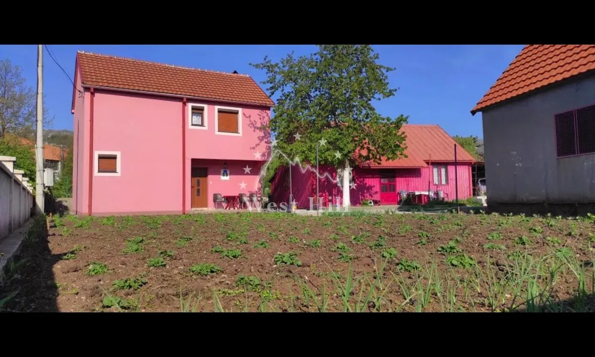 Prodaja, kuća, 163m², Cetinje, Crna Gora