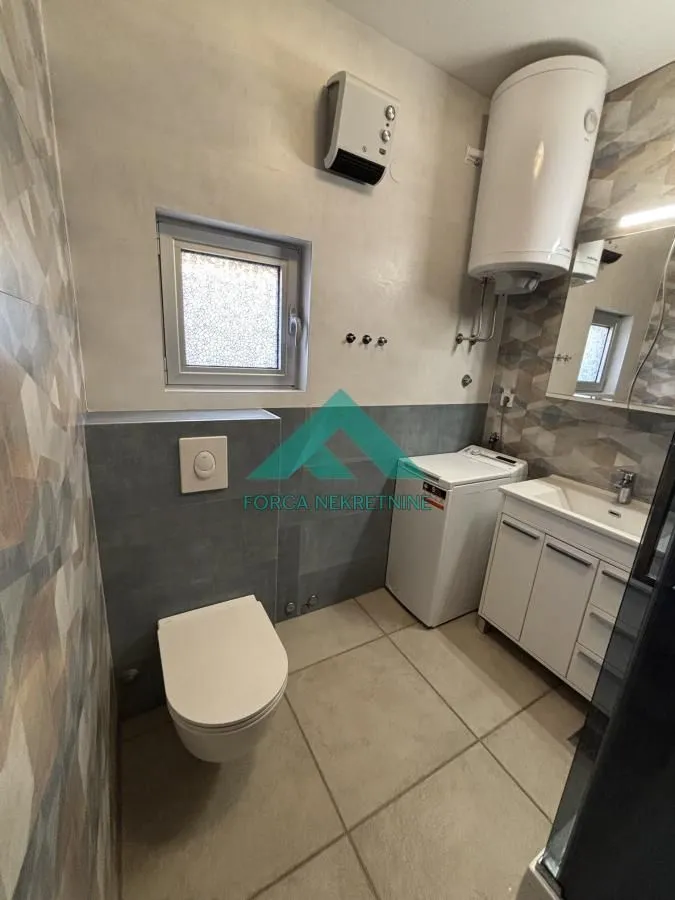 Prodaja, trosoban stan, 79m², Stari Grad, Beograd