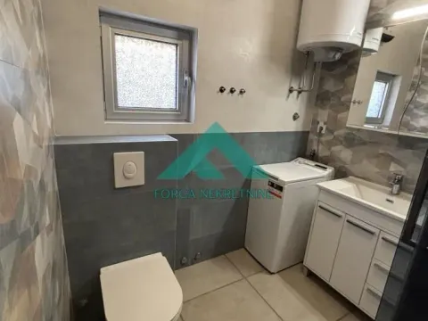 Prodaja, trosoban stan, 79m², Stari Grad, Beograd - image 11