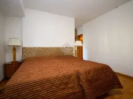 Izdavanje, dvosoban stan, 160m², Gorica C, Podgorica - image 7