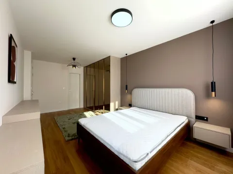 Izdavanje, stan, 108m², Central Point, Podgorica - image 10