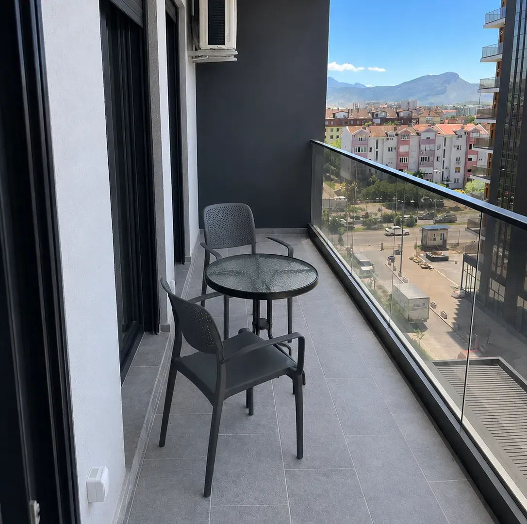 Rent, two bedroom apartment, 64m², Stari Aerodrom, Podgorica