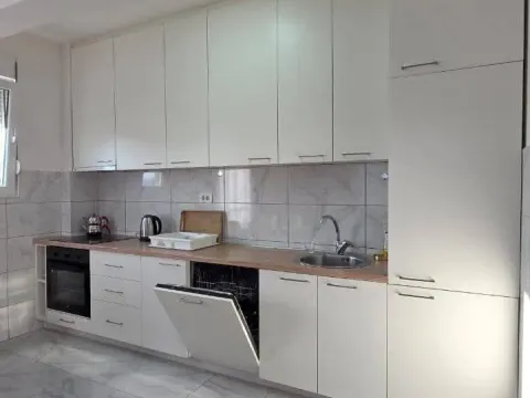 Prodaja, dvosoban stan, 70m², 1 maj, Podgorica - image 6