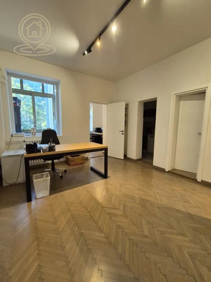Rent, office space, 70m², Autokomanda, Voždovac Sve Podlokacije