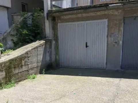 Sale, parking/garage, 15m², Karaburma, Palilula Sve Podlokacije - image 2
