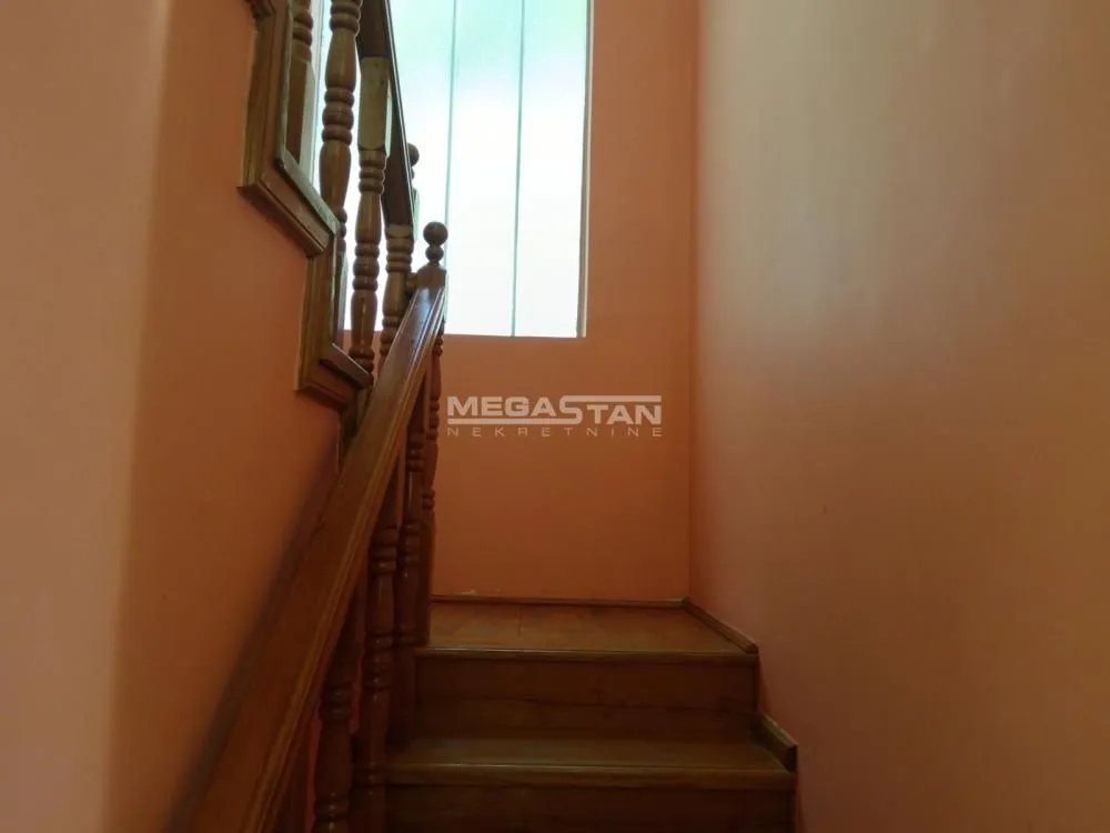 Prodaja, kuća, 191m², Lazarevac, Beograd