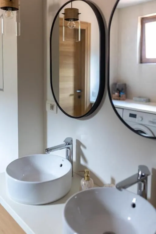 Prodaja, kuća, 111m², Škaljari, Kotor