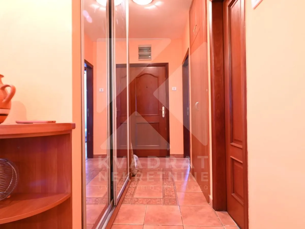 Rent, three bedroom apartment, 86m², Centar, Podgorica
