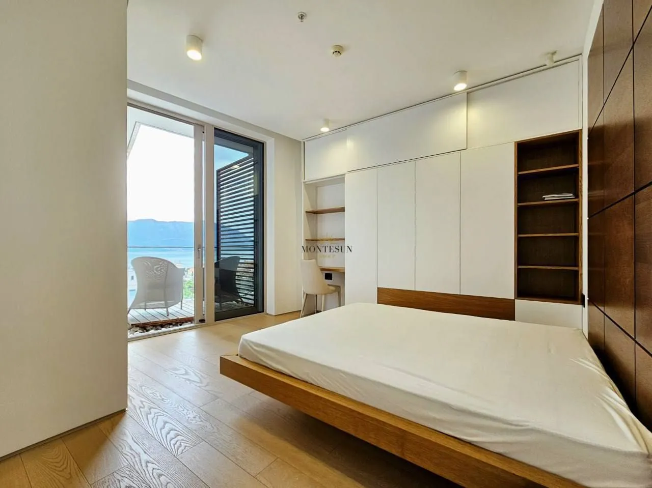 Rent, two bedroom apartment, 84m², Budva, Crna Gora