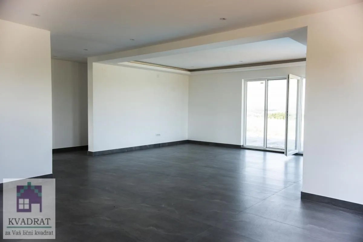 Sale, house, 136m², Kosmaj, Sopot