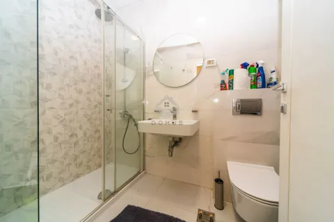 Rent, one bedroom apartment, 50m², Central Point, Podgorica - image 9