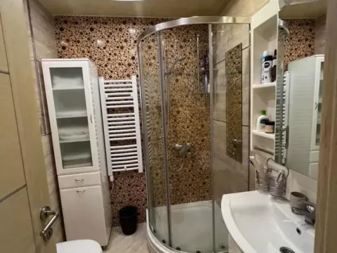 Prodaja, trosoban stan, 90m², Budva, Crna Gora - image 4