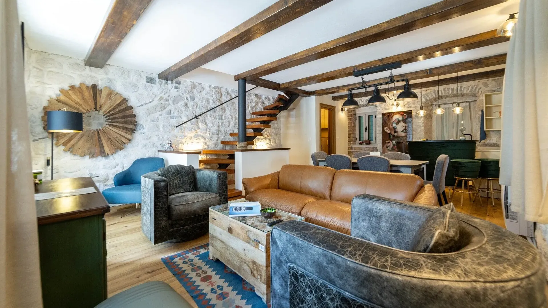 Prodaja, kuća, 183m², Muo, Kotor