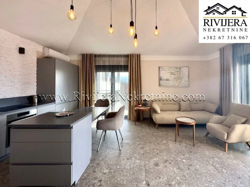 Prodaja, dvosoban stan, 78m², Kalimanj, Tivat