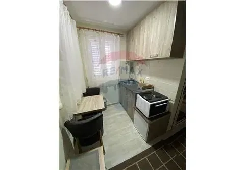 Rent, studio apartment, 14m², Stari Grad, Budva - image 3