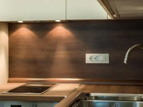 Sale, two bedroom apartment, 55m², Bečići, Budva - image 12