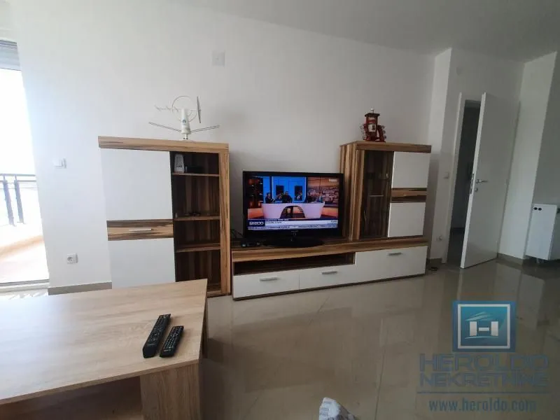 Rent, one bedroom apartment, 44m², Centar, Jagodina