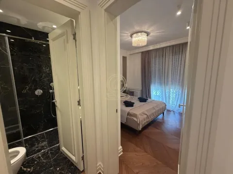 Izdavanje, četvorosoban stan, 125m², Čubura, Beograd - image 11