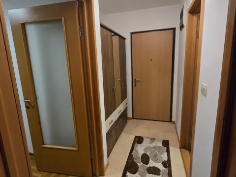 Rent, one bedroom apartment, 42m², Stari Aerodrom, Podgorica - image 3