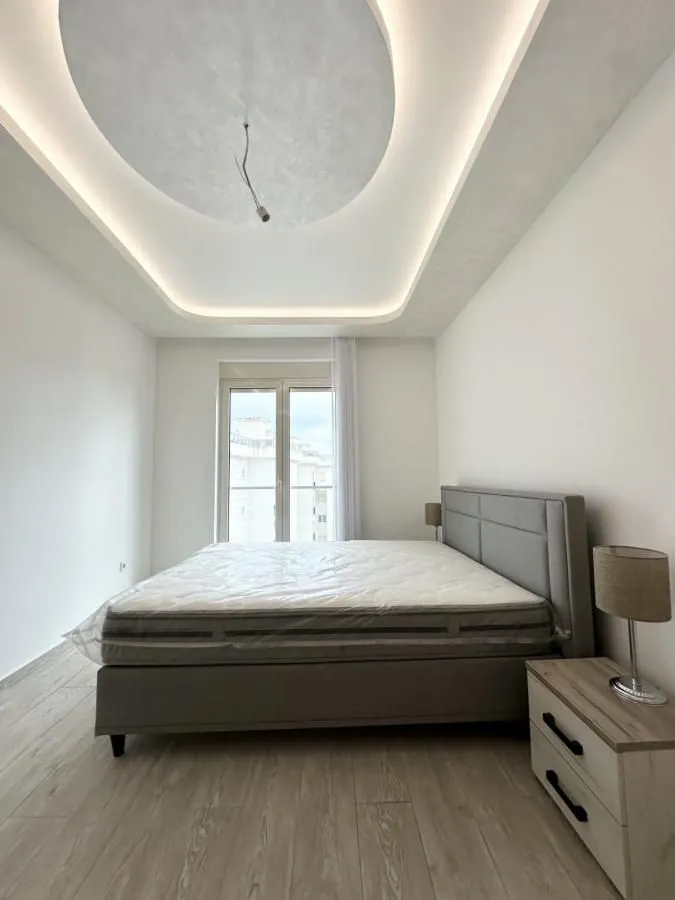 Sale, two bedroom apartment, 75m², Bečići, Budva
