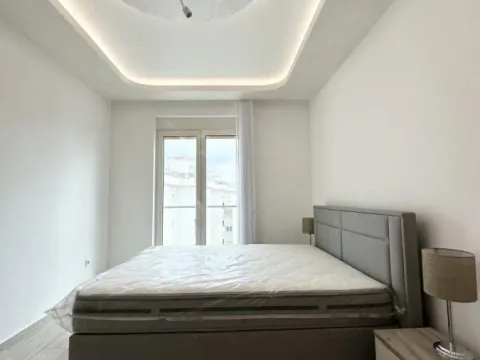 Sale, two bedroom apartment, 75m², Bečići, Budva - image 10