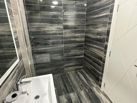 Rent, two bedroom apartment, 70m², Seljanovo, Tivat - image 6