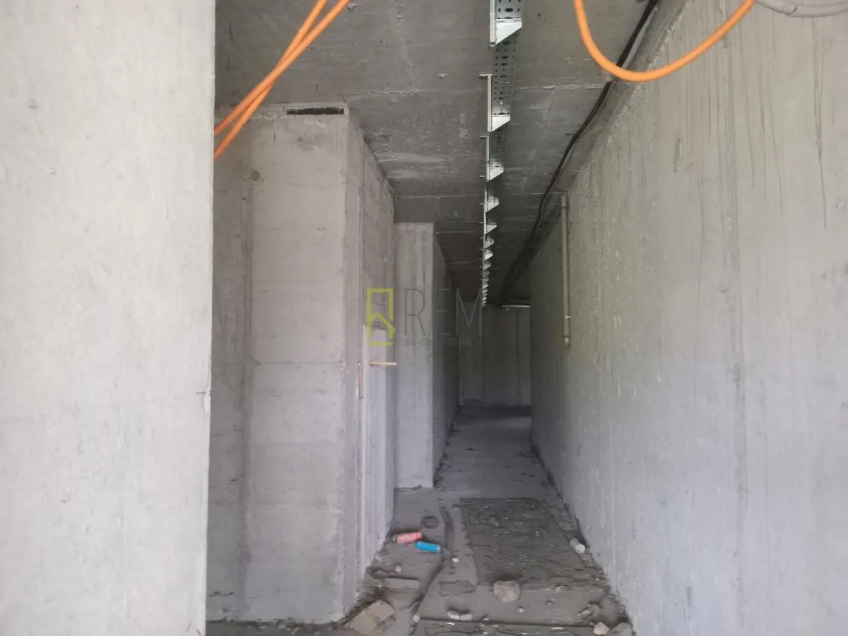 Sale, office space, 312m², Zabjelo, Podgorica