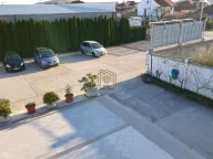 Izdavanje, poslovni prostor, 86m², Gornja Gorica, Podgorica - image 9