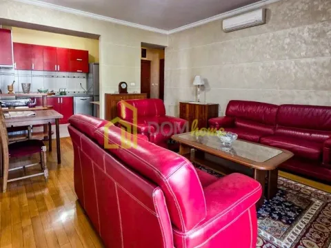 Izdavanje, jednosoban stan, 60m², Centar, Podgorica - image 4