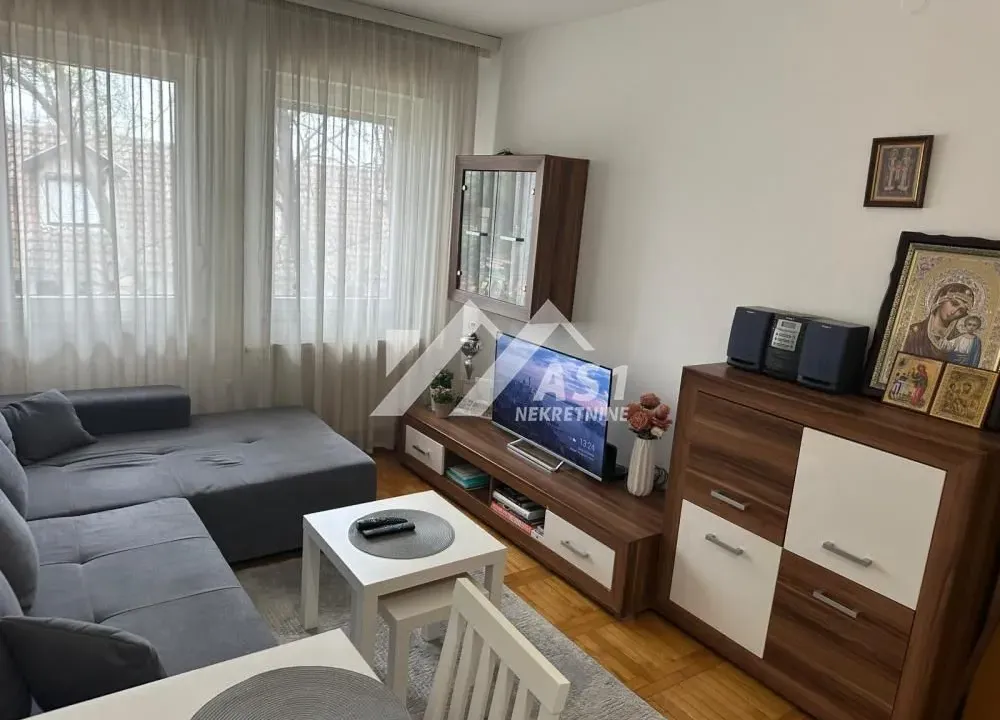 Izdavanje, stan, 27m², Betanija, Novi Sad Sve Podlokacije