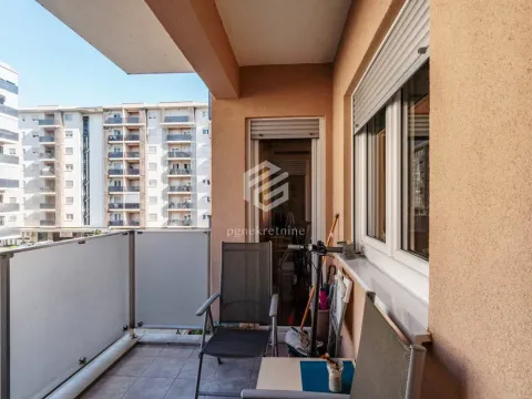 Sale, two bedroom apartment, 72m², City Kvart, Podgorica - image 10